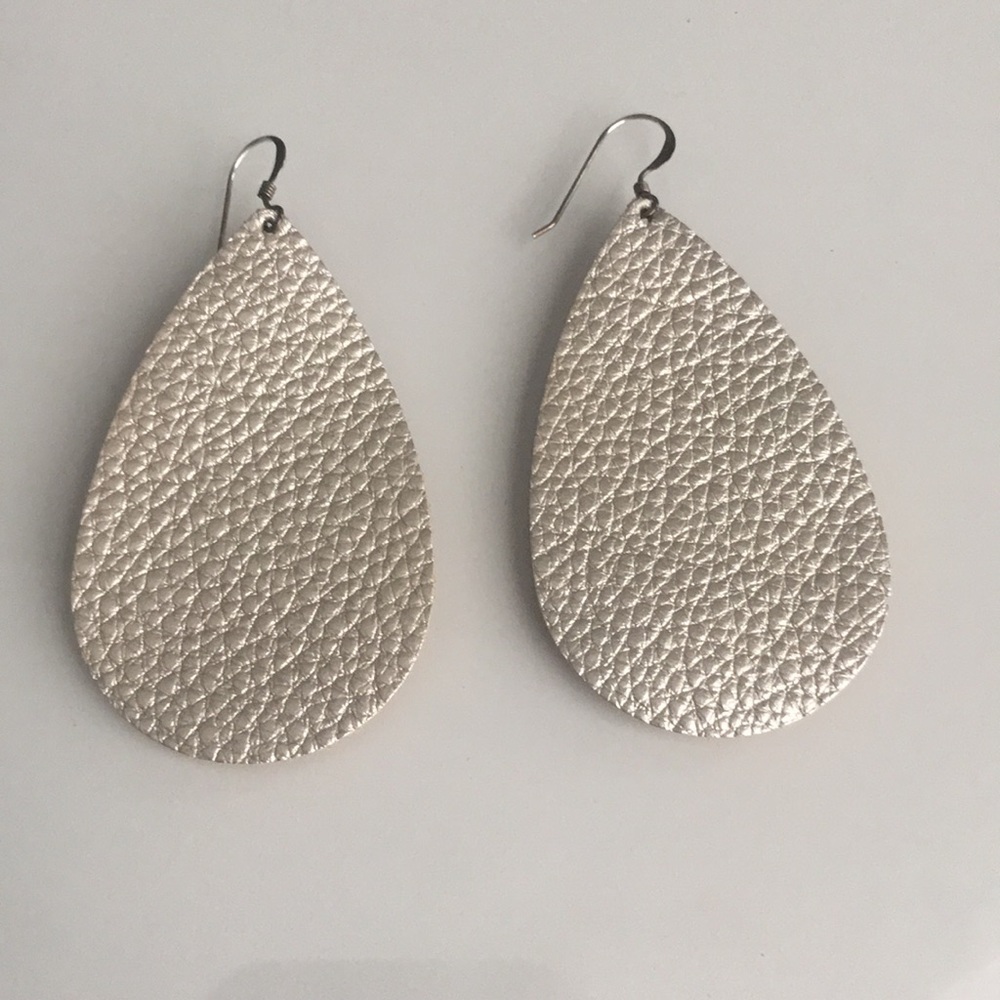 Nickel & Suede Champagne Leather Earrings